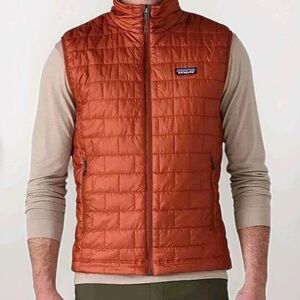 Patagonia Men's Quilted Nano Puff Vest Metric Orange